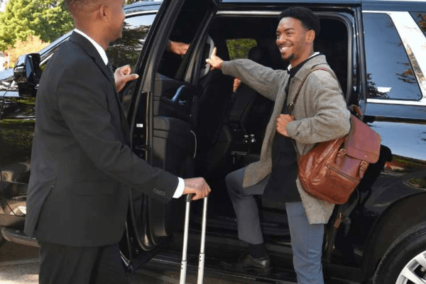Midway International Airport (MDW) limo service Midway International Airport (MDW) limo service